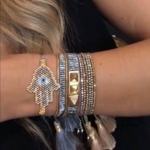 BRACELET SET (GLASS BEADS WITH TASSELS)